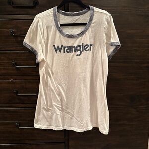 Wrangler Women's Tee in Cream with Gray Trim